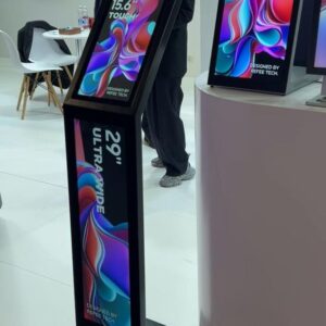 עמדת קיוסק multiscreen